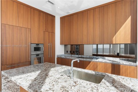 Tiny photo for 175 SE 25th Rd #1501, Miami, FL 33129 (MLS # A11999964)