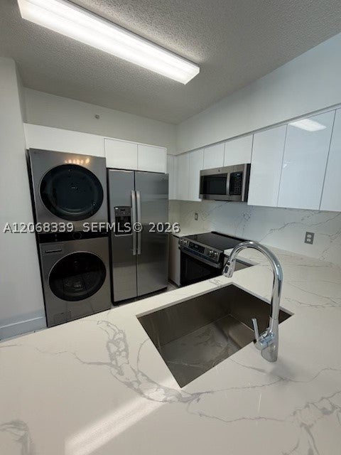 5091 NW 7th St 1008