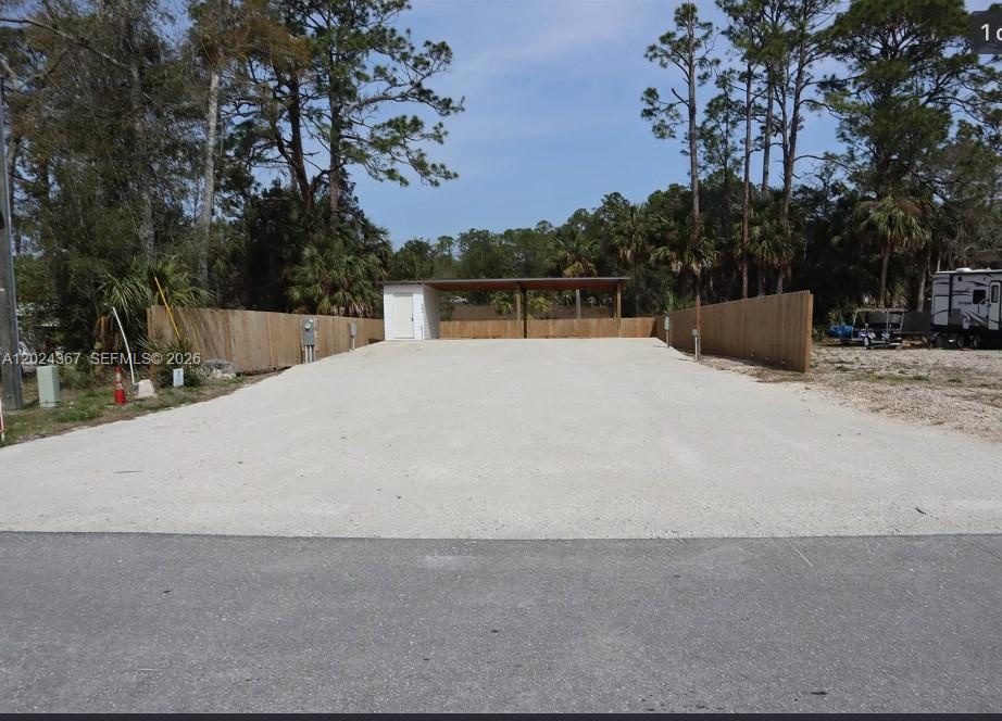 STEINHATCHEE SUB - Land