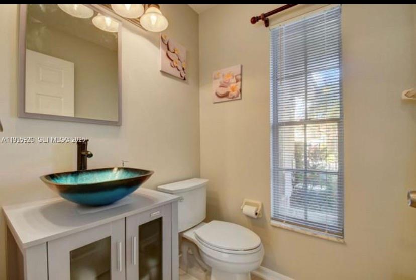 MEADOWLAND COVE 2 OF WELL - Residential