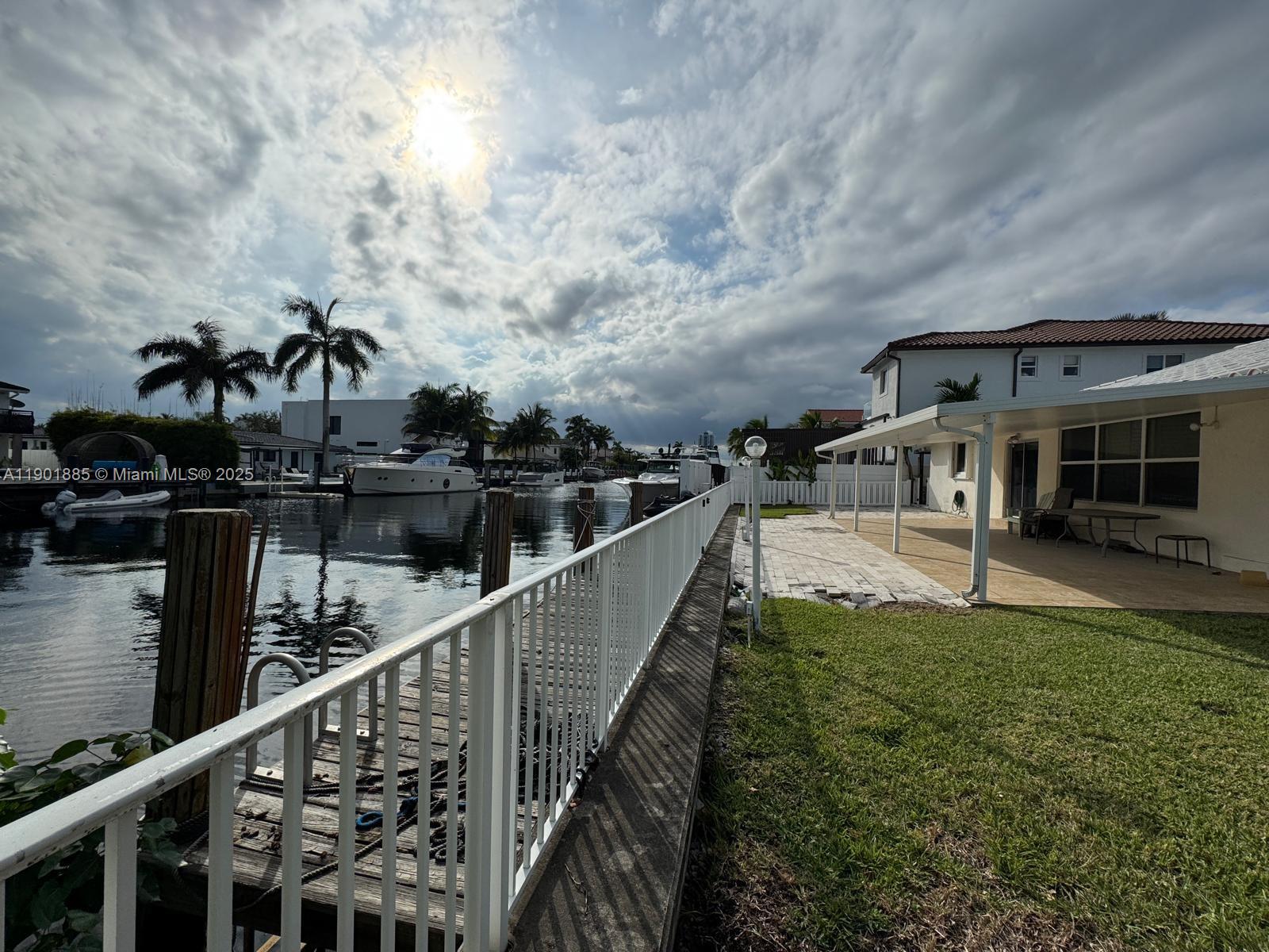 EASTERN SHORES 1ST ADDN - Residential