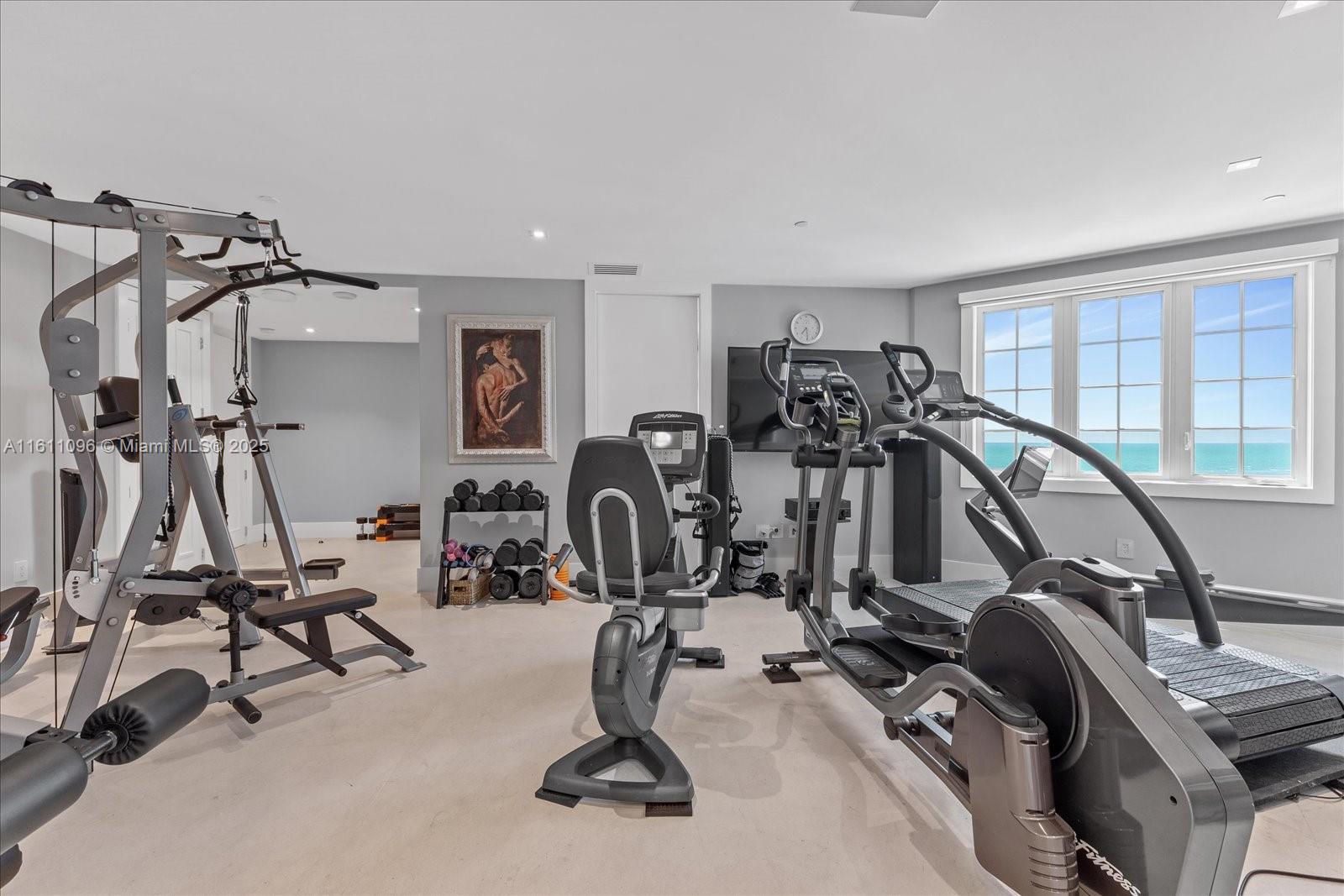 OCEANSIDE @ FISHER ISL CO - Residential