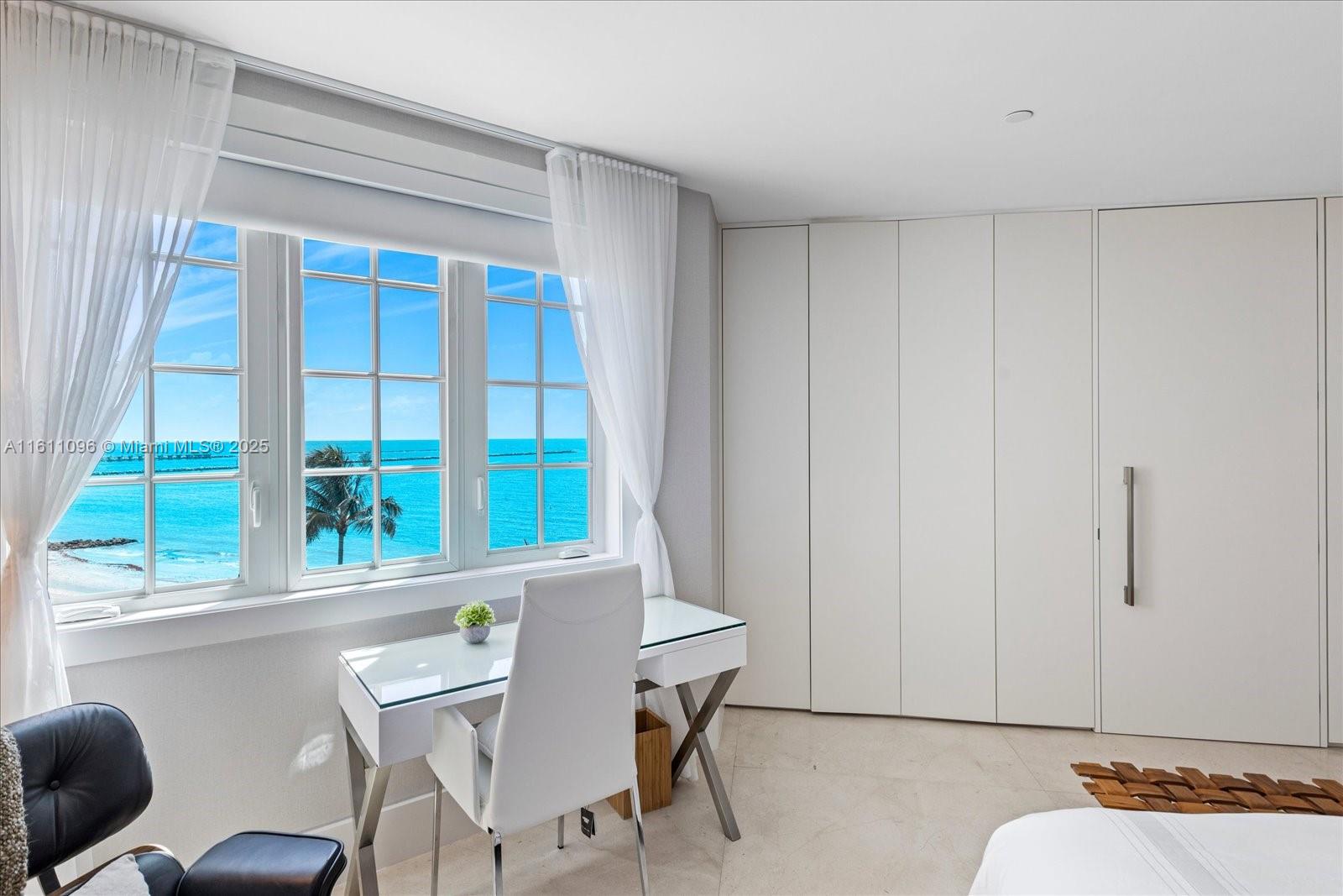 OCEANSIDE @ FISHER ISL CO - Residential