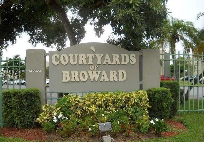 Great oportunity!!! Renovated first floor unit in gated community near school and shopping. Excelent location. 1 bed 1/2 bath. Lots of parking space. Perfect for investors, all ages welcome. Can Rent right away, tenant in place until July 2026 paying $1600/month. HOA monthly includes water, cable, sewage, and amenities. Clubhouse with swimming pool, billiards room. Can have more than one parking space!