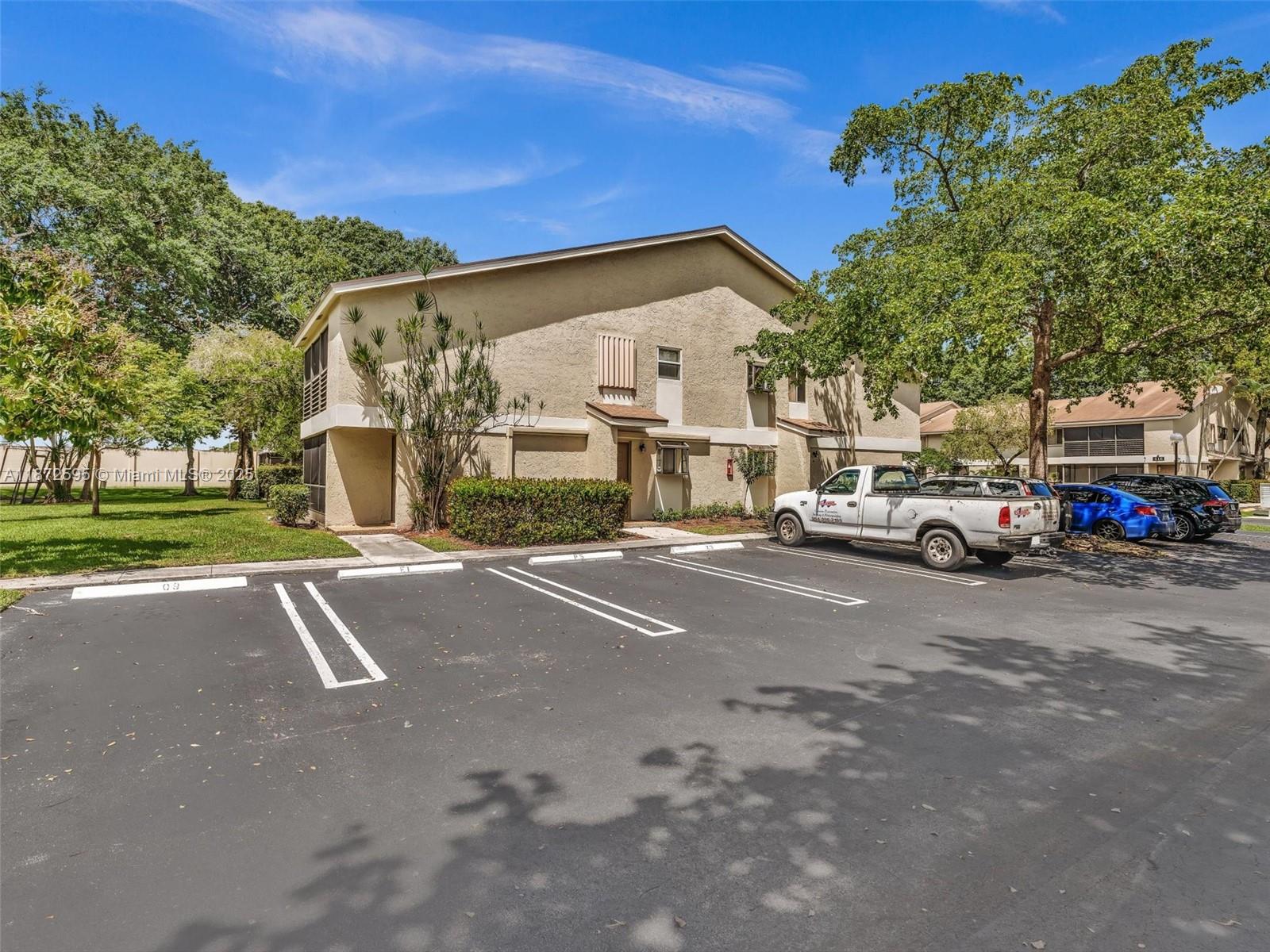 GARDENS NORTH NINE CONDO - Residential Lease