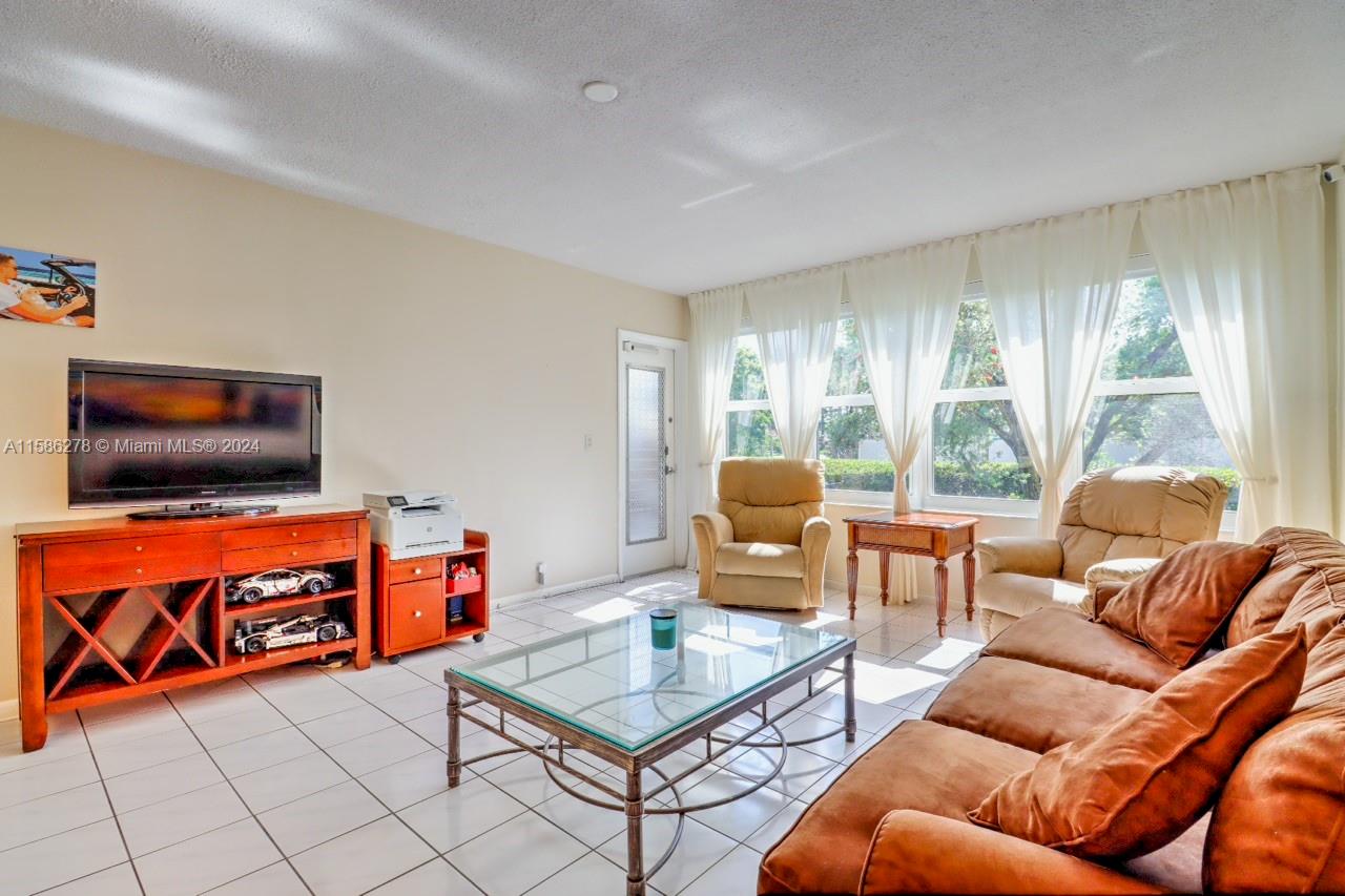 IRVINGTON GARDENS CONDO - Residential