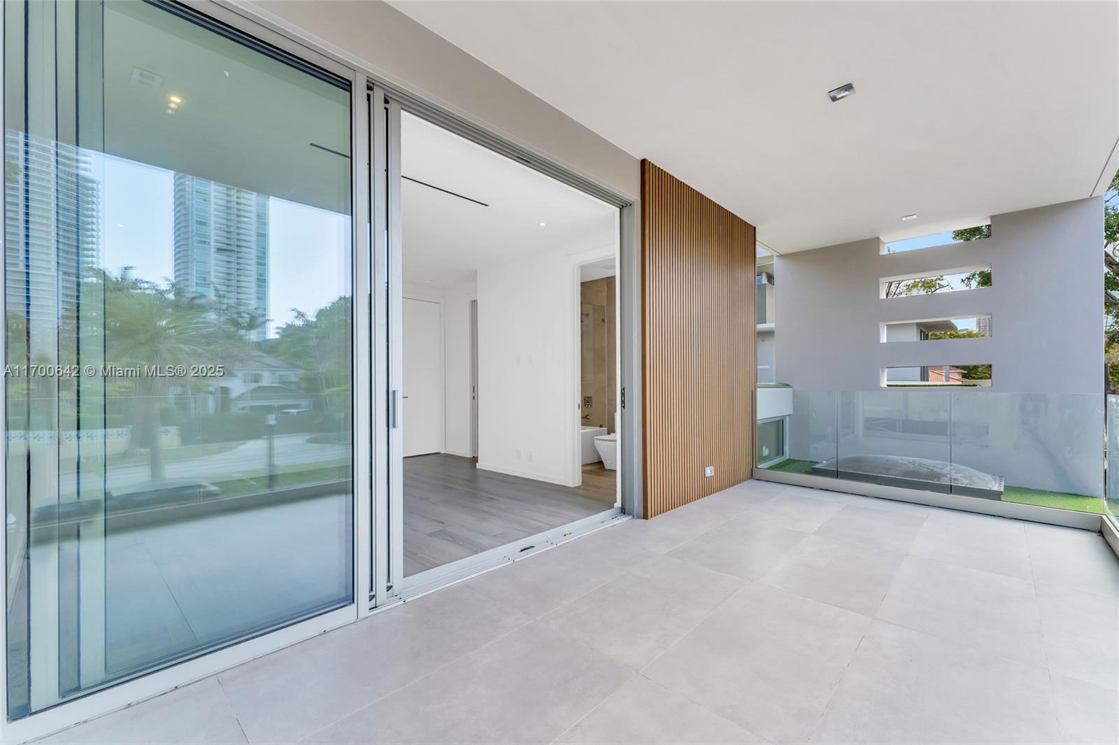 HOLLEMAN PARK - Residential