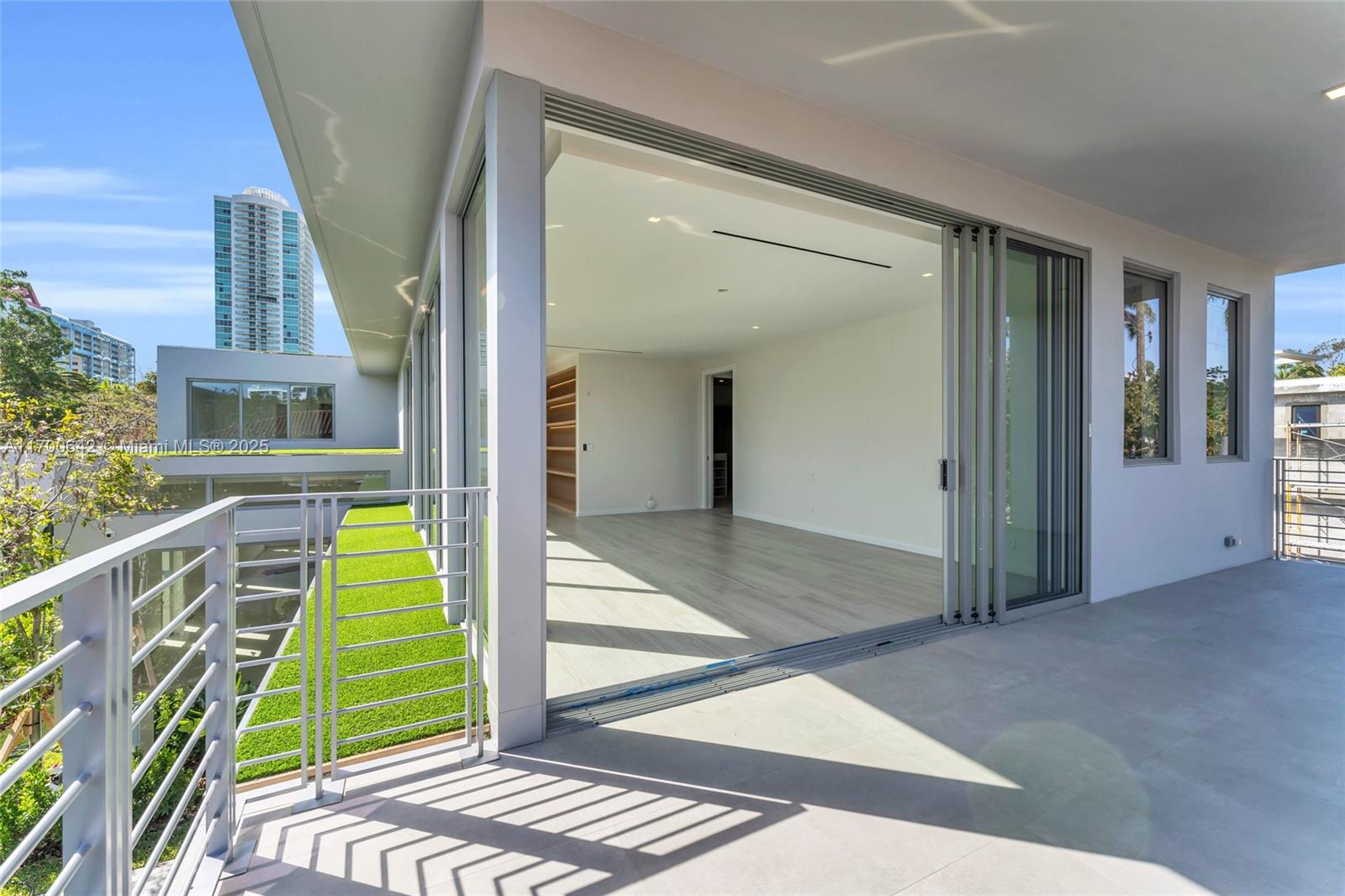 HOLLEMAN PARK - Residential