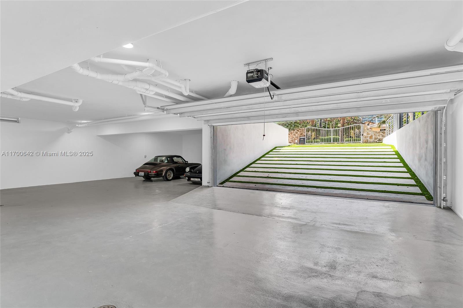 HOLLEMAN PARK - Residential