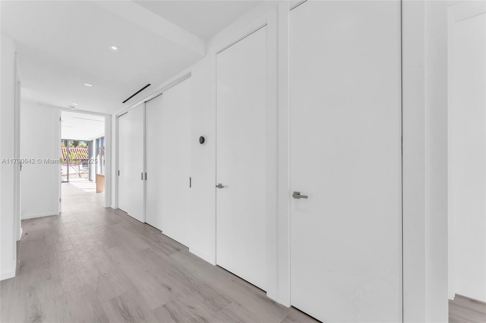 HOLLEMAN PARK - Residential