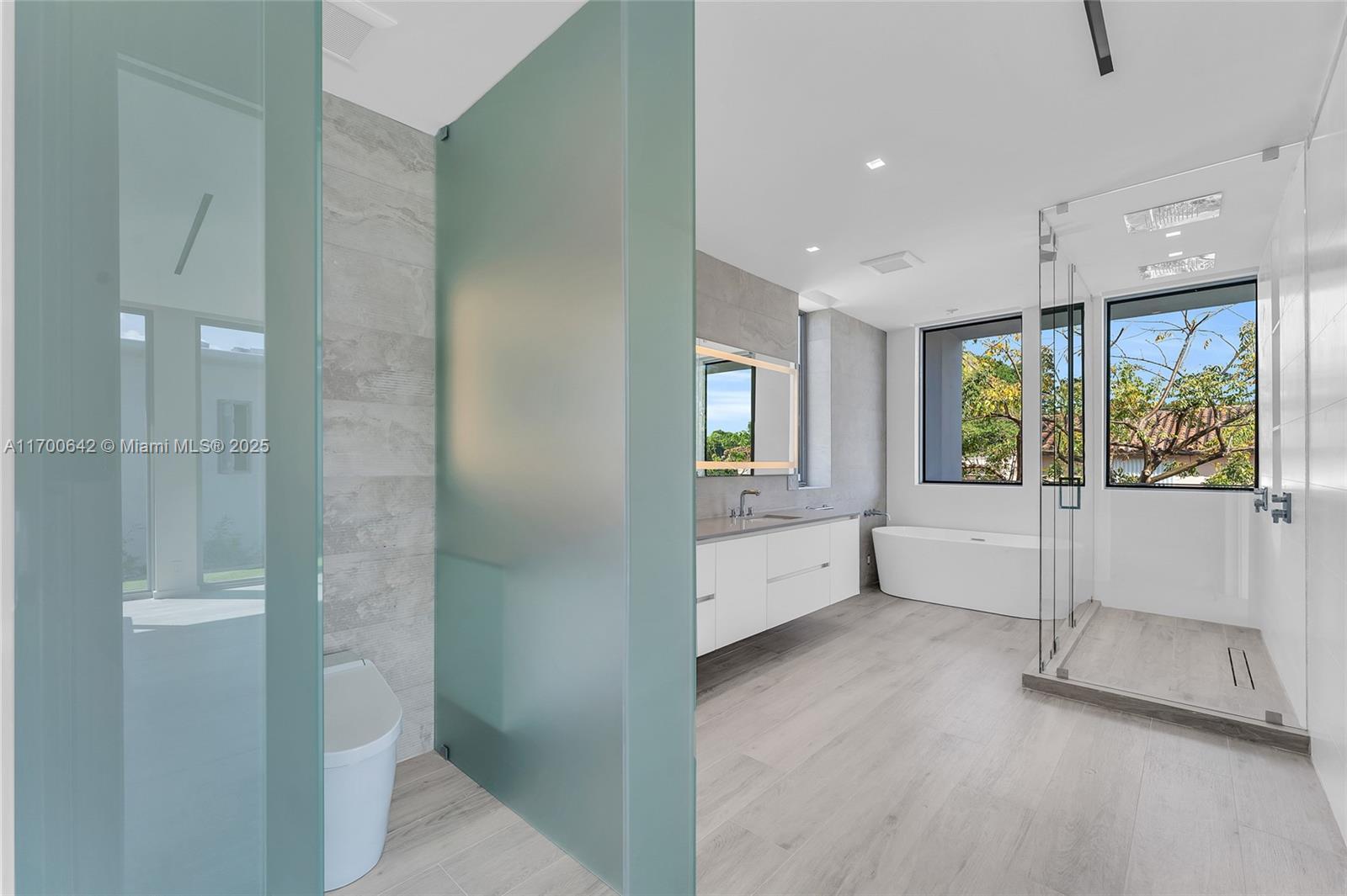 HOLLEMAN PARK - Residential