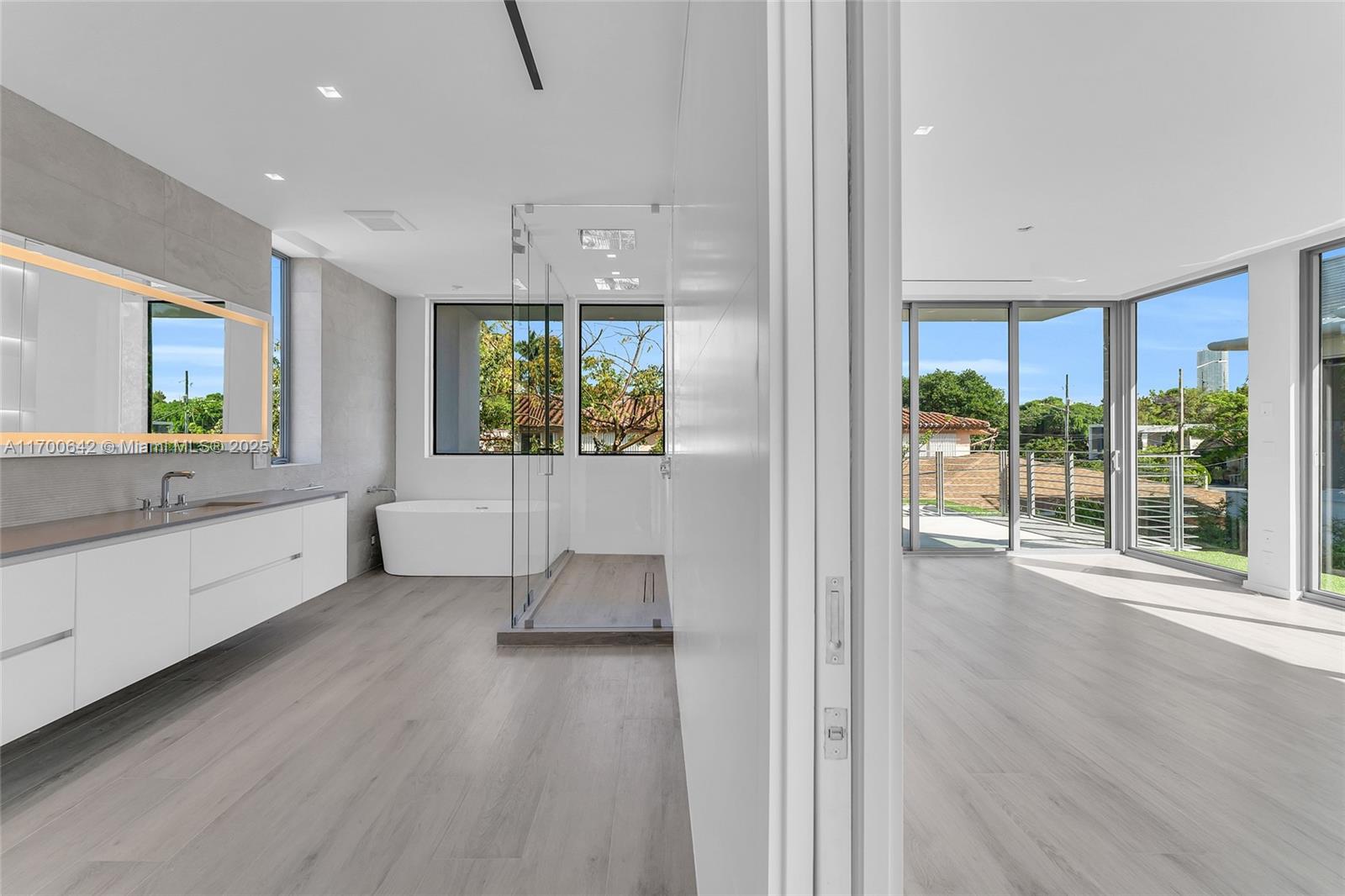 HOLLEMAN PARK - Residential