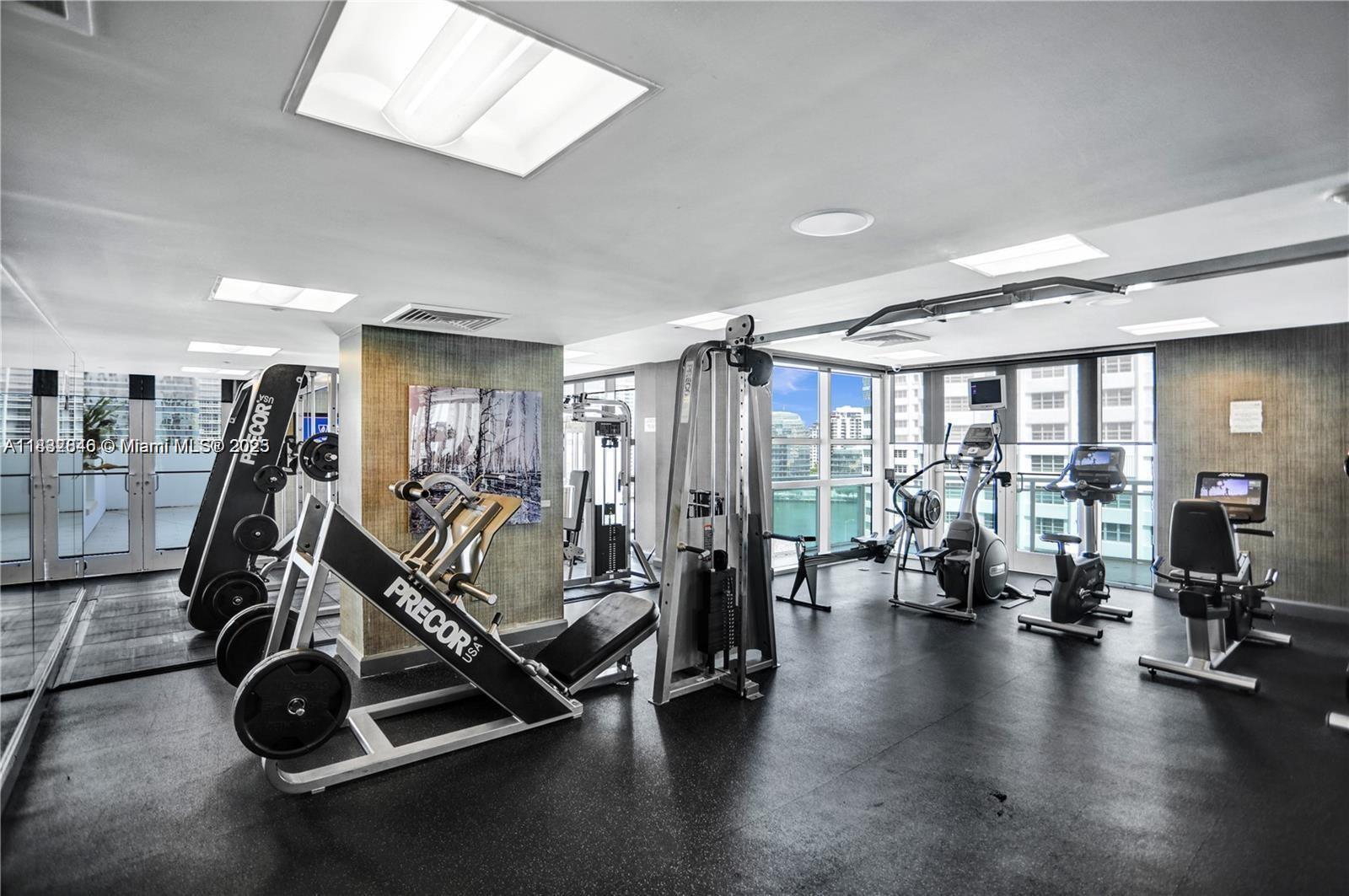 THE PLAZA 851 BRICKELL CO - Residential