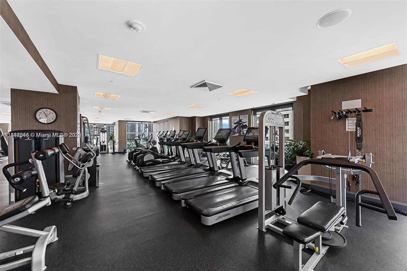 THE PLAZA 851 BRICKELL CO - Residential