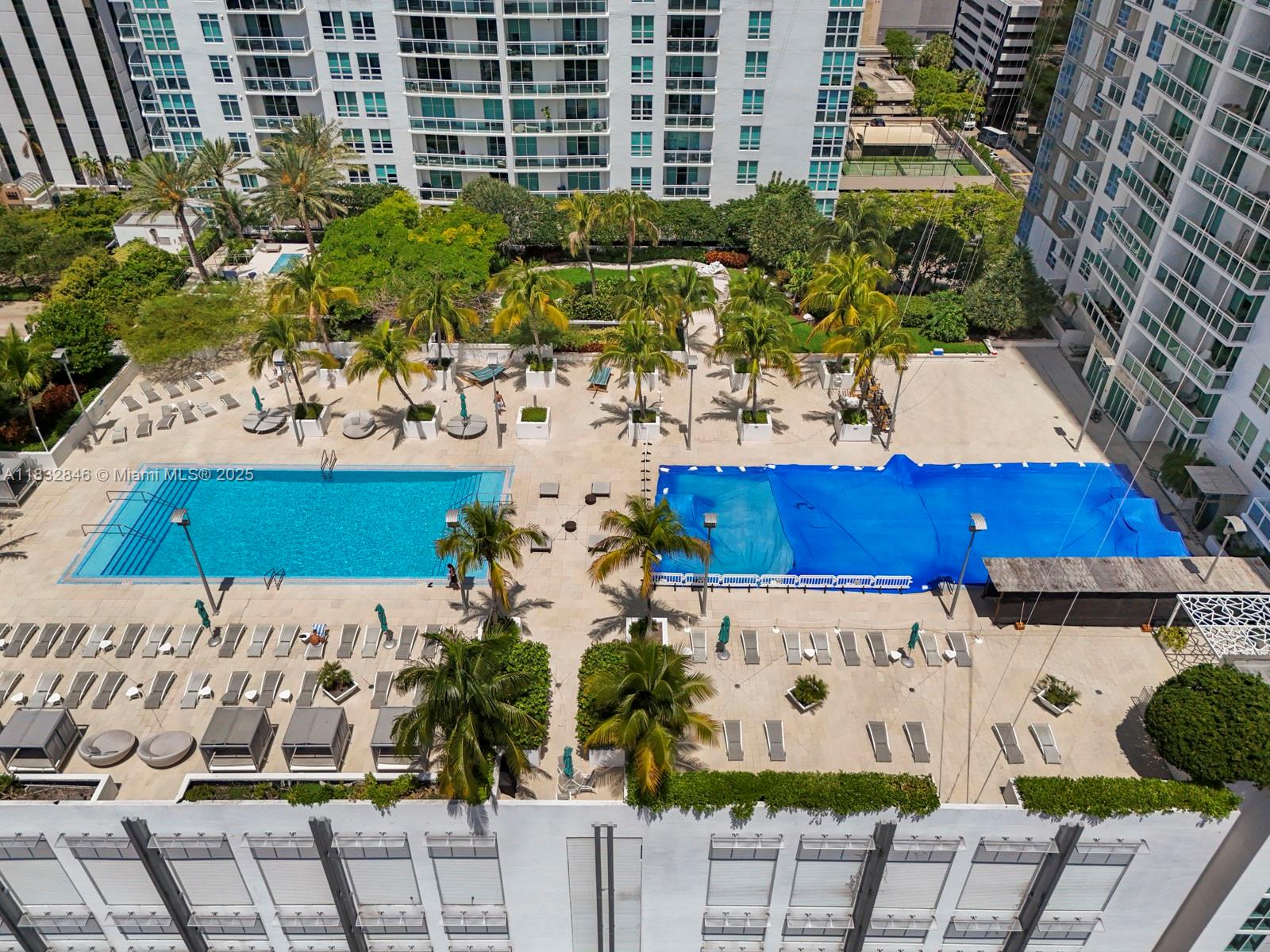 THE PLAZA 851 BRICKELL CO - Residential