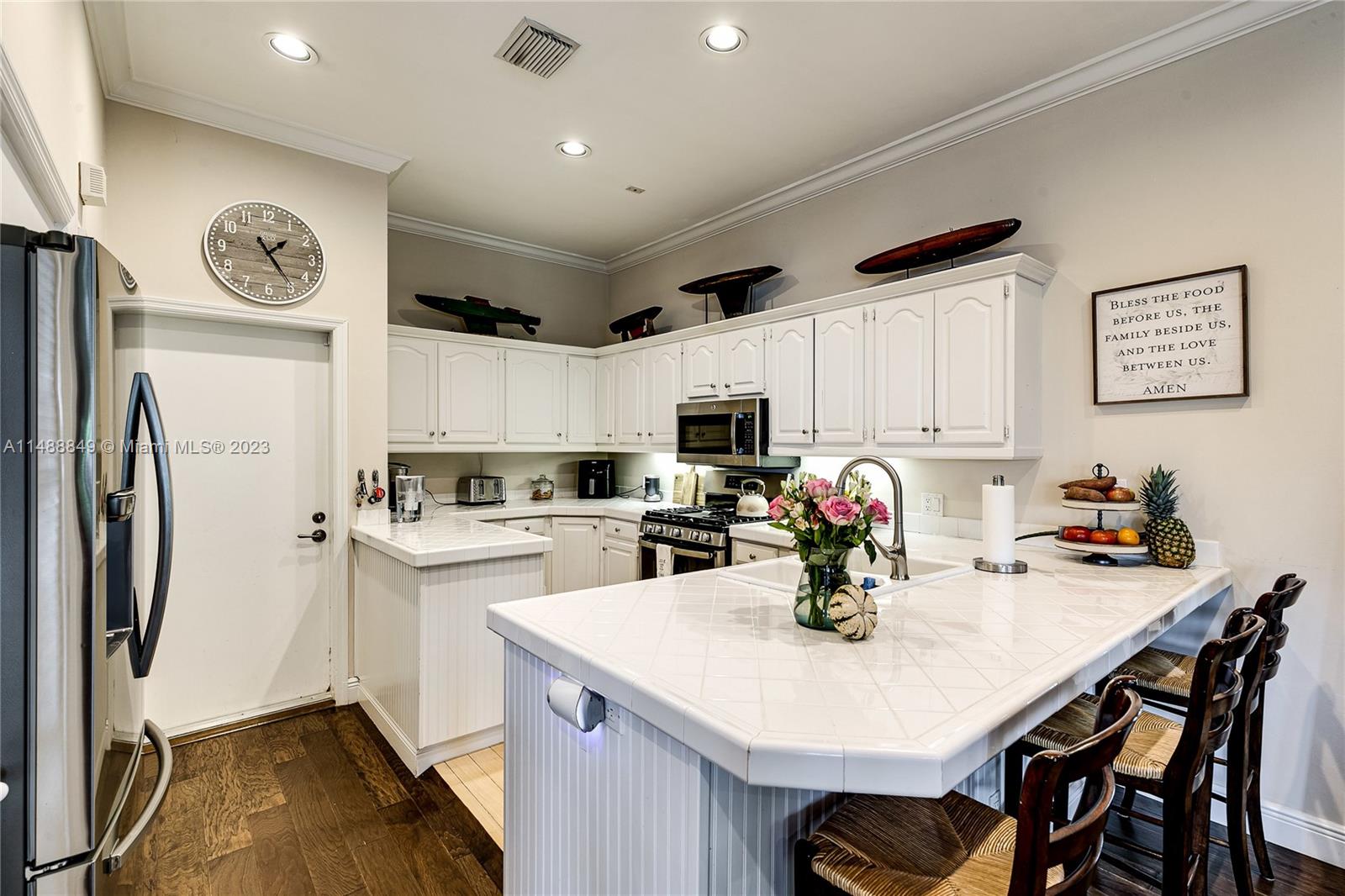 KEY WEST VILLAGE - Residential