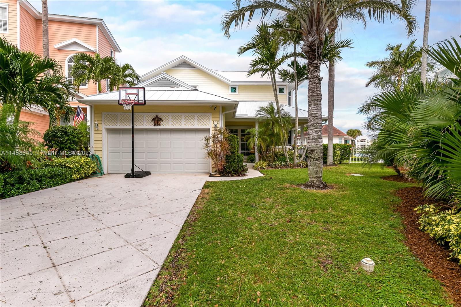 KEY WEST VILLAGE - Residential