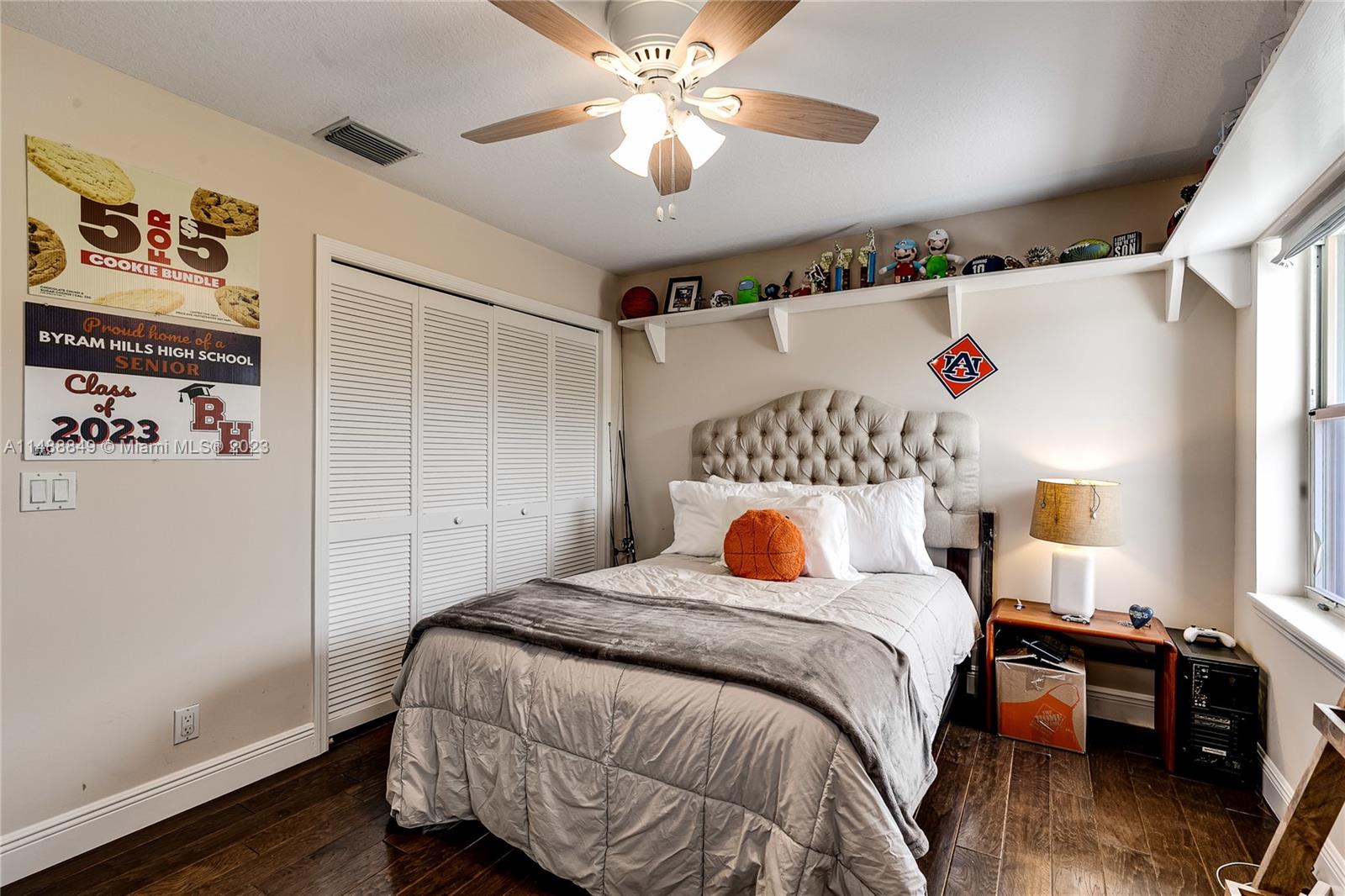 KEY WEST VILLAGE - Residential