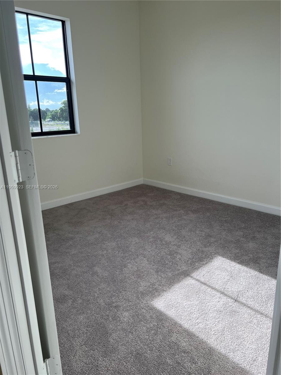 AQUABELLA NORTH - Residential