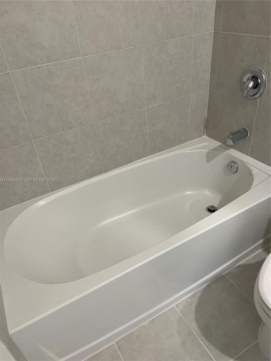 AQUABELLA NORTH - Residential