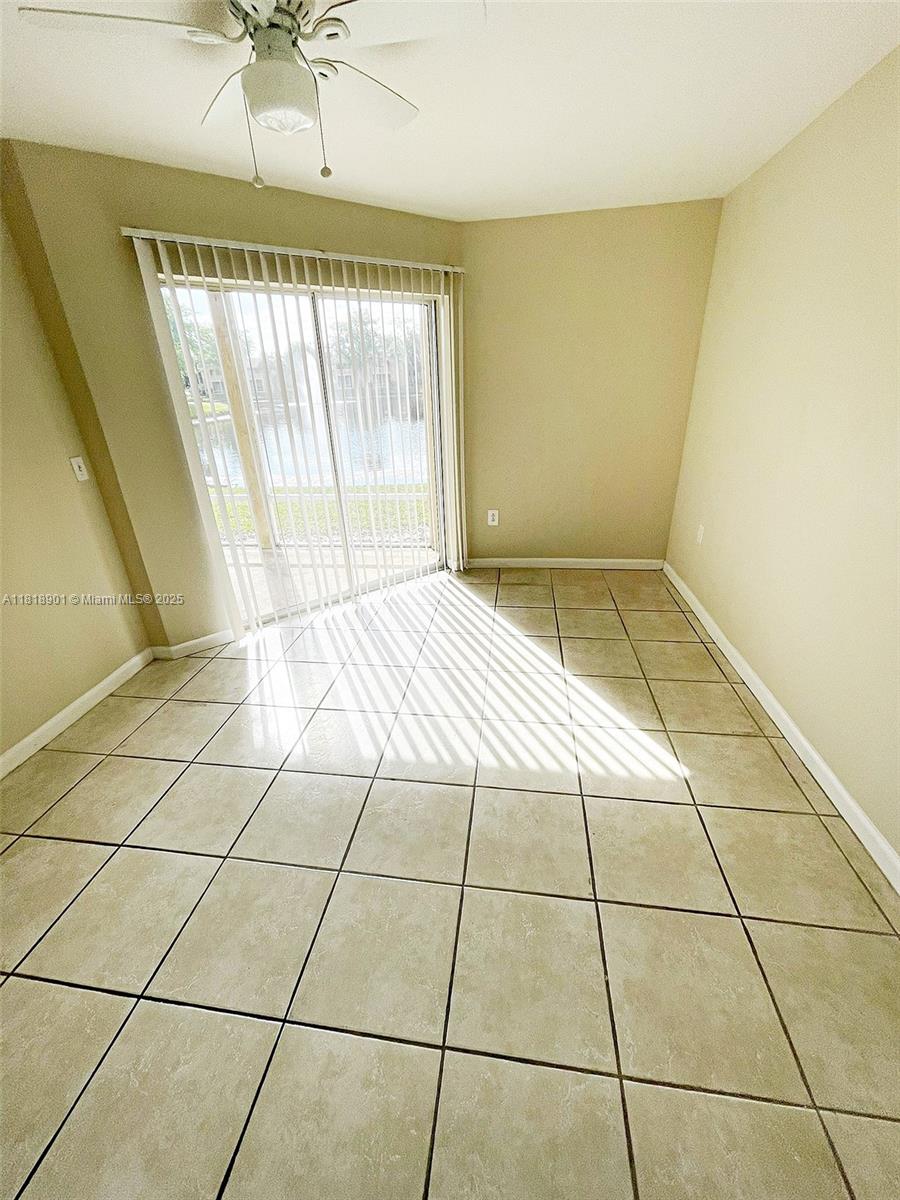 PALM LAKE CONDO - Residential Lease