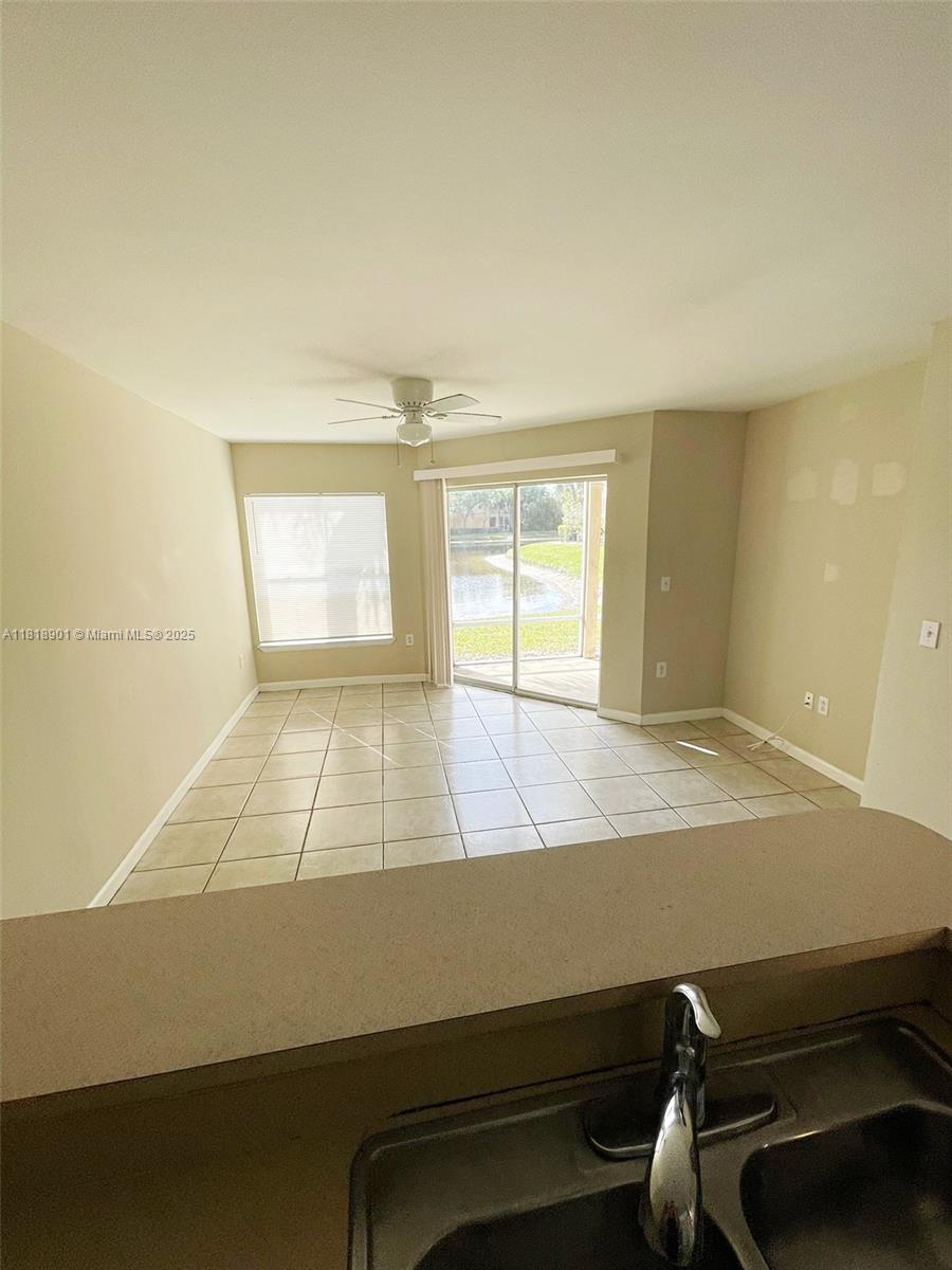 PALM LAKE CONDO - Residential Lease