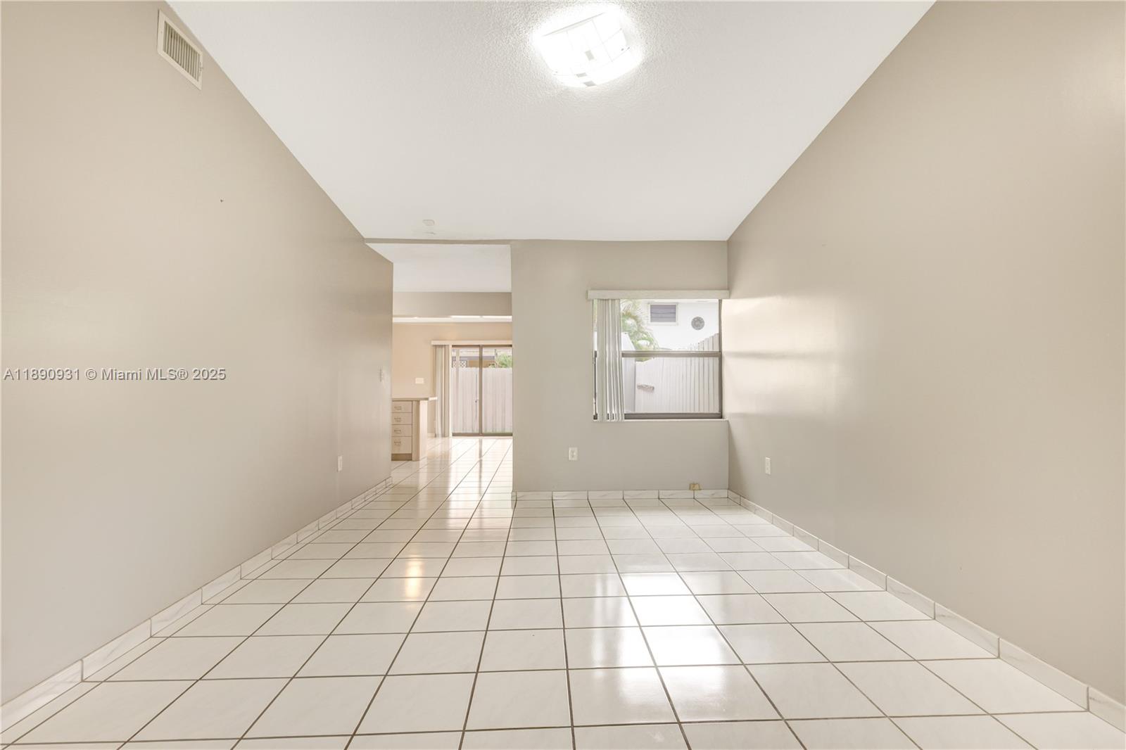 2ND AMEND TO HALF MOON VI - Residential