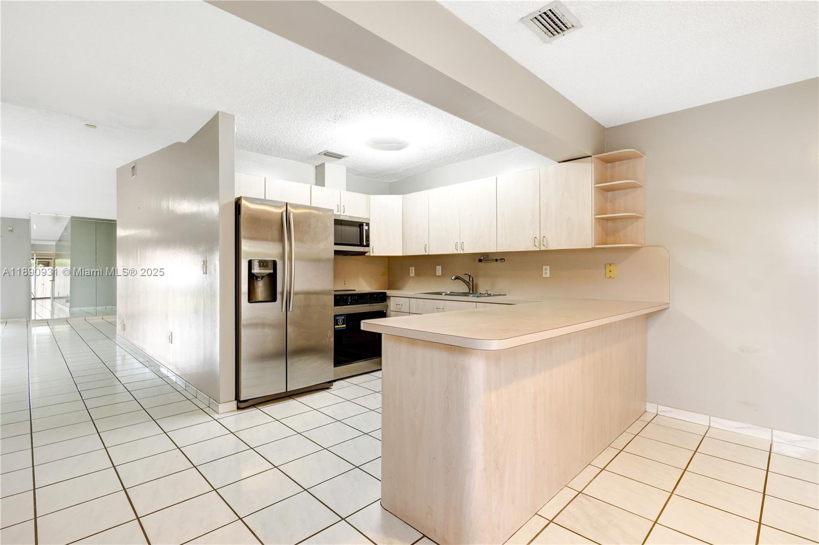 2ND AMEND TO HALF MOON VI - Residential