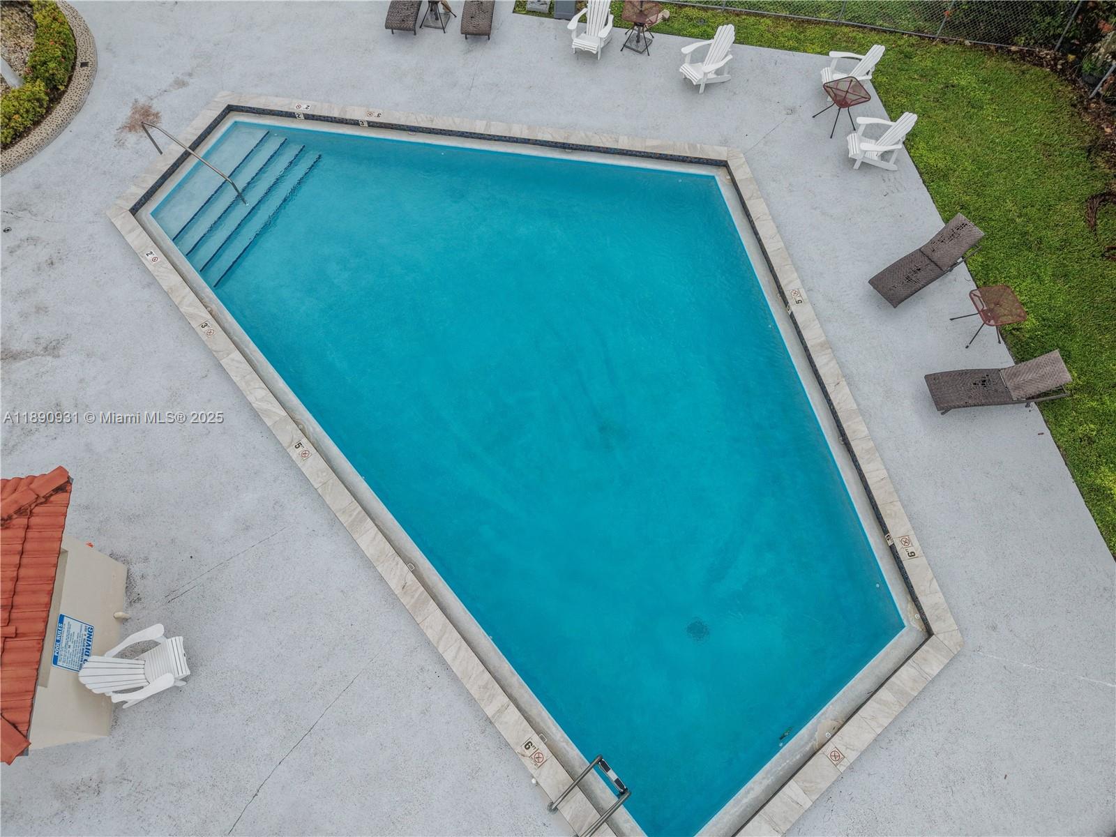 2ND AMEND TO HALF MOON VI - Residential