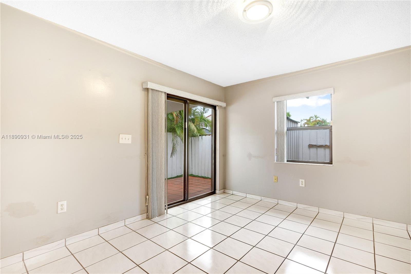 2ND AMEND TO HALF MOON VI - Residential