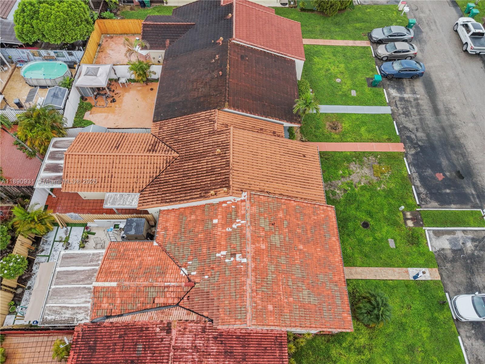 2ND AMEND TO HALF MOON VI - Residential