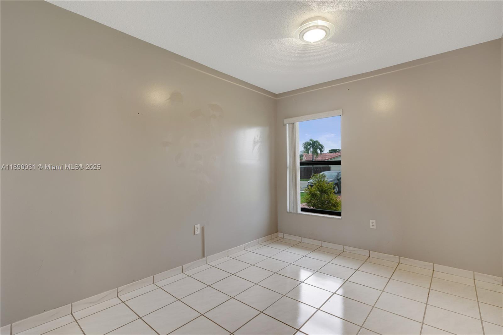 2ND AMEND TO HALF MOON VI - Residential