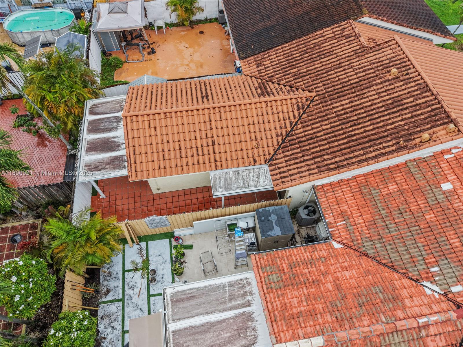 2ND AMEND TO HALF MOON VI - Residential