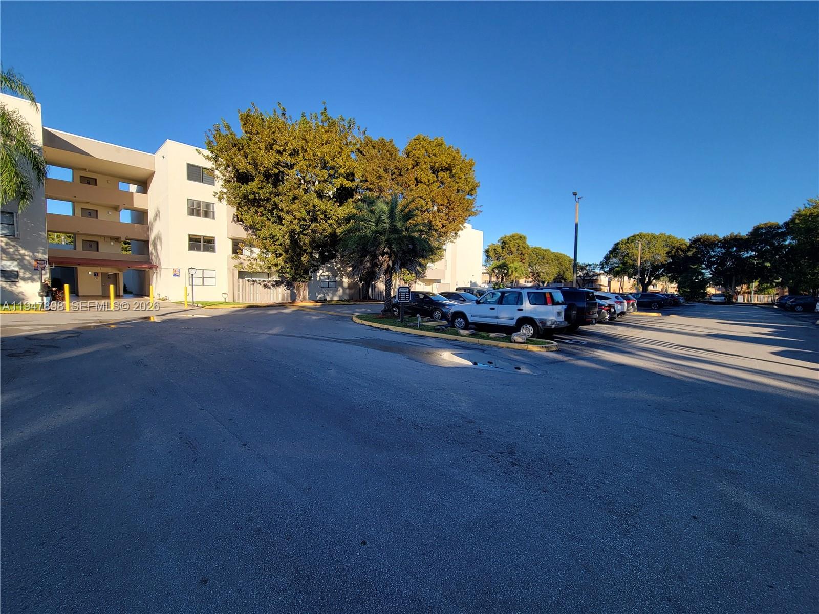 PEPPERMILL KENDALE LKS W - Residential