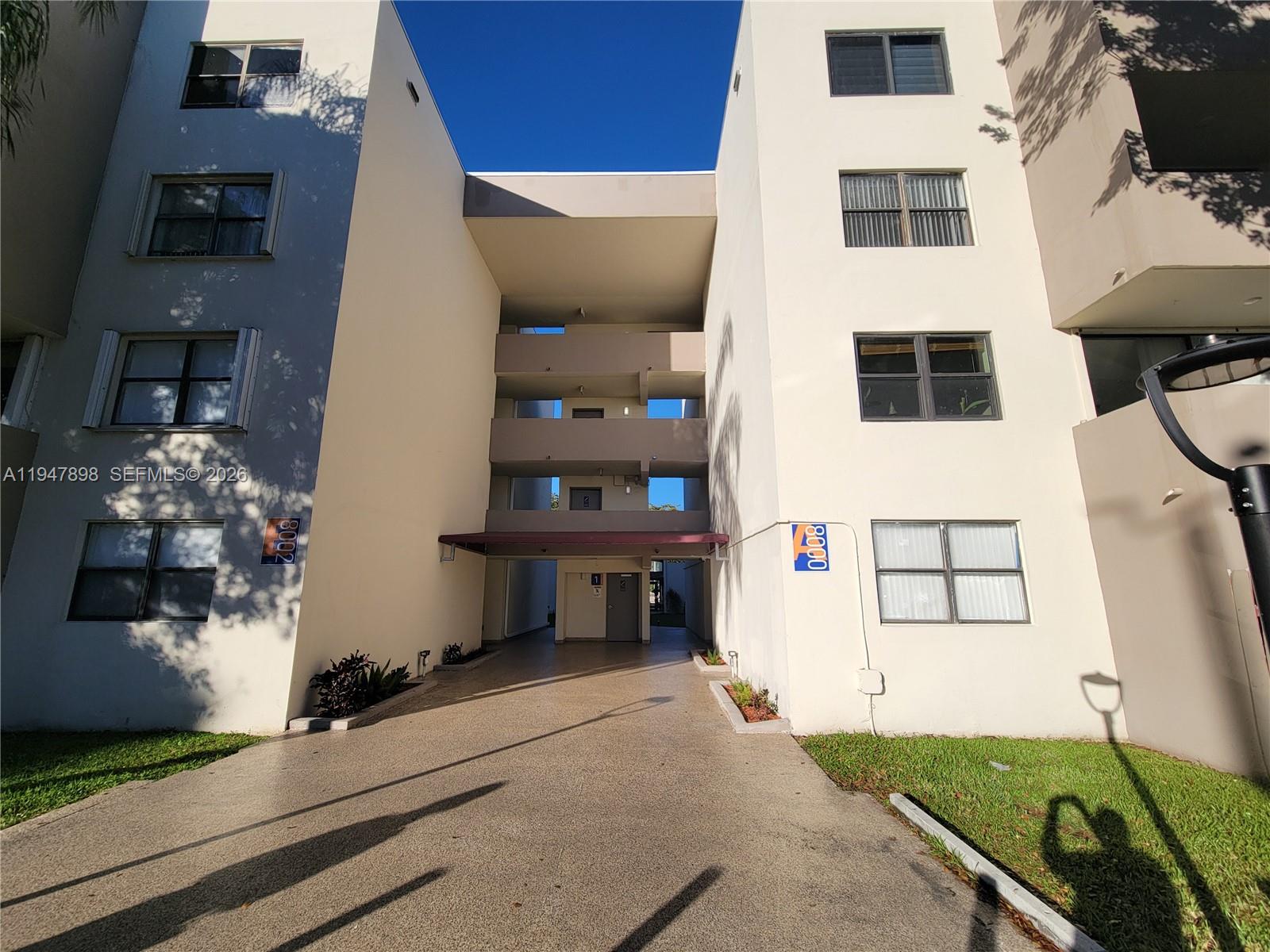 PEPPERMILL KENDALE LKS W - Residential