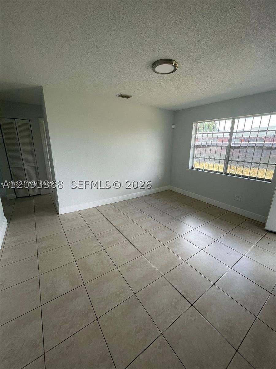 757 NW 95th Ter 757