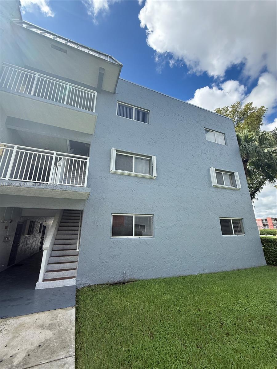 11309 SW 200th St C213