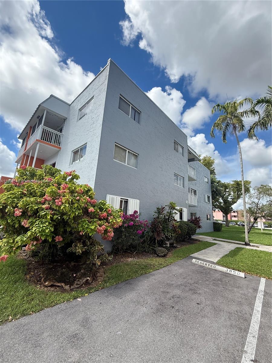 11309 SW 200th St C213
