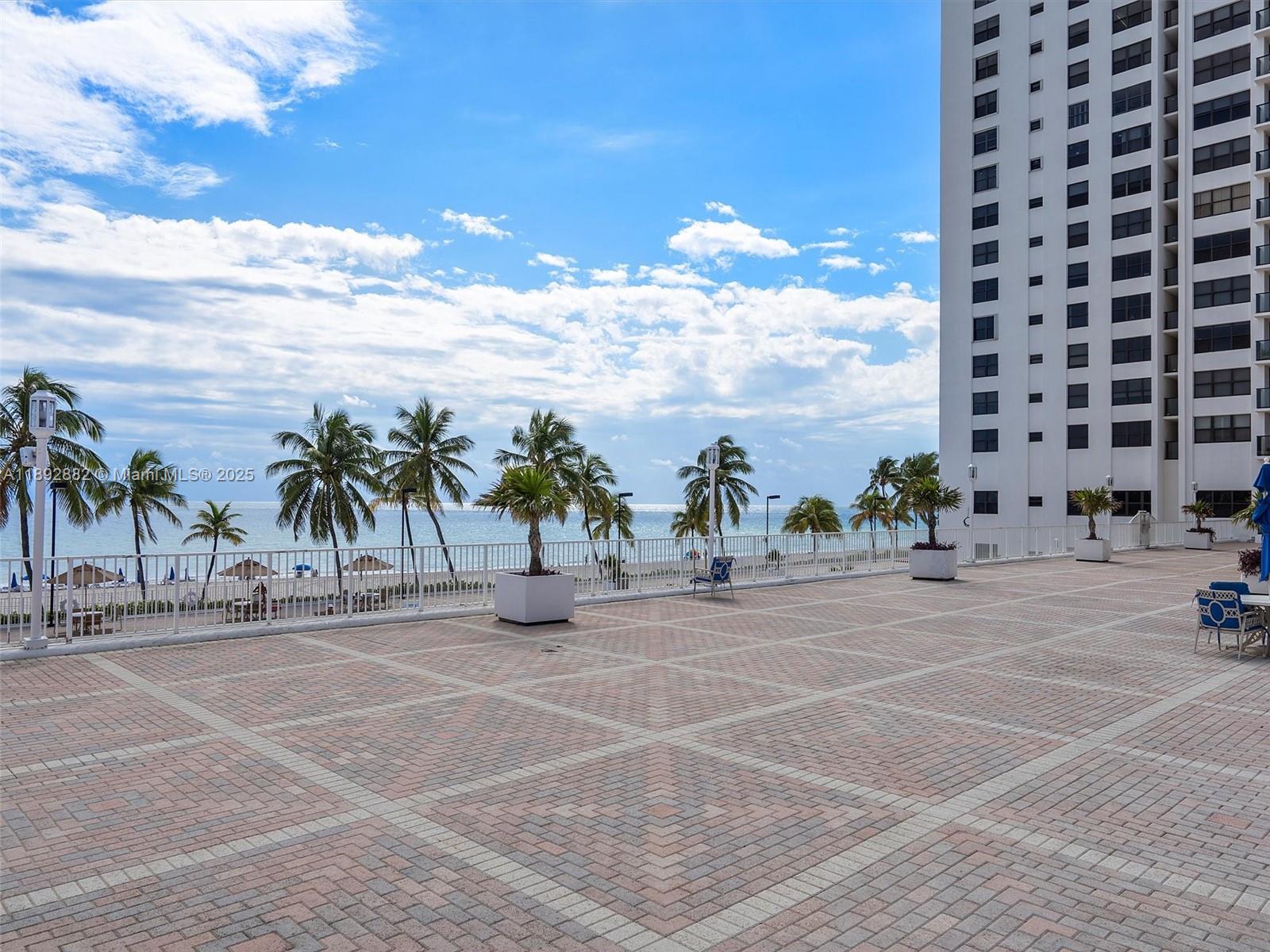 QUADOMAIN TOWER I AND IV - Residential Lease