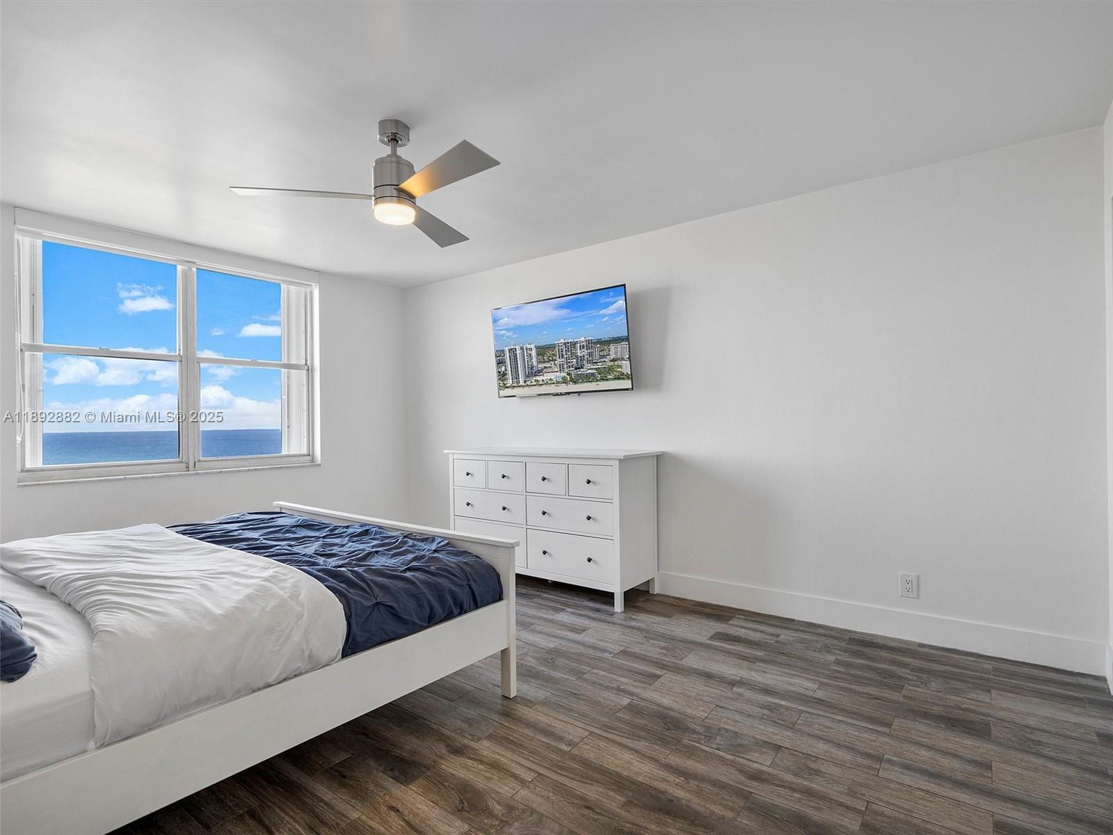 QUADOMAIN TOWER I AND IV - Residential Lease