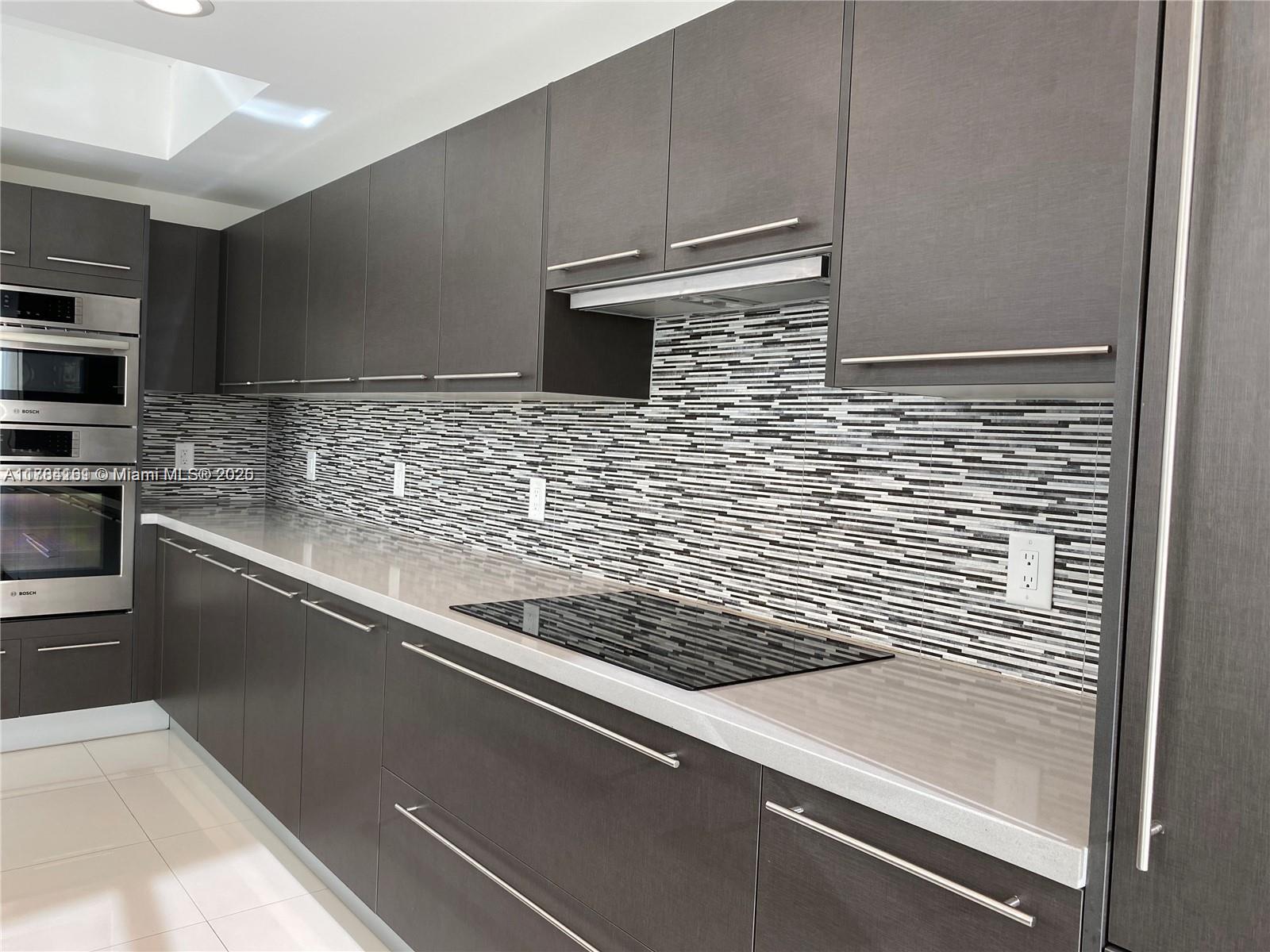 MIDTOWN - Residential