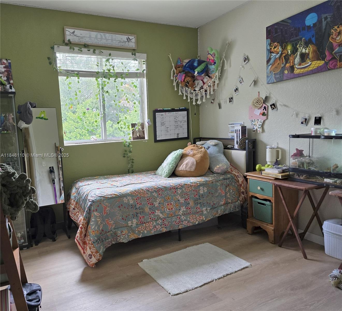 REDLAND REEF - Residential