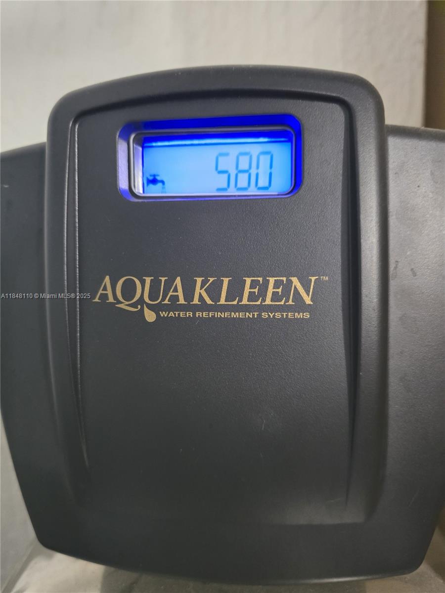 REDLAND REEF - Residential