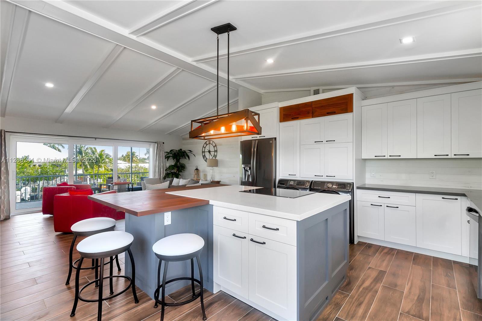 SAFETY HARBOR SEC 1 - Residential