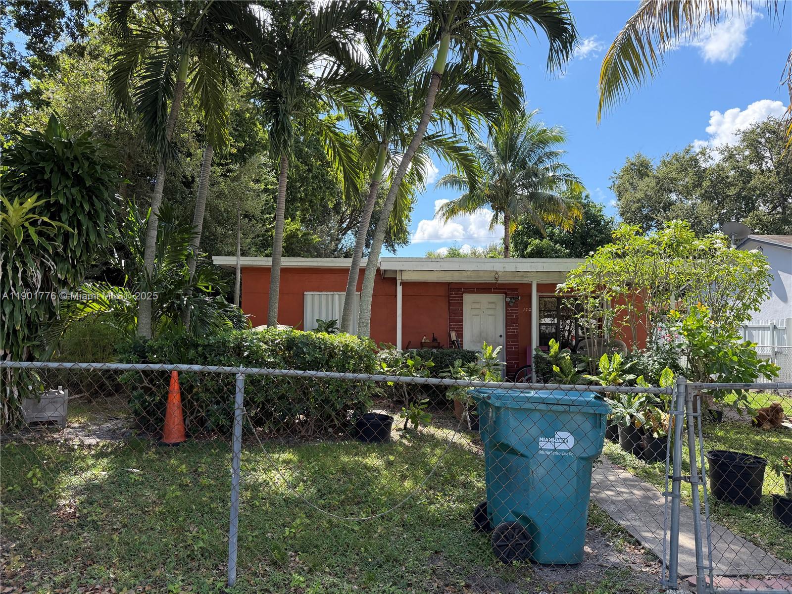 1720 NW 85th St