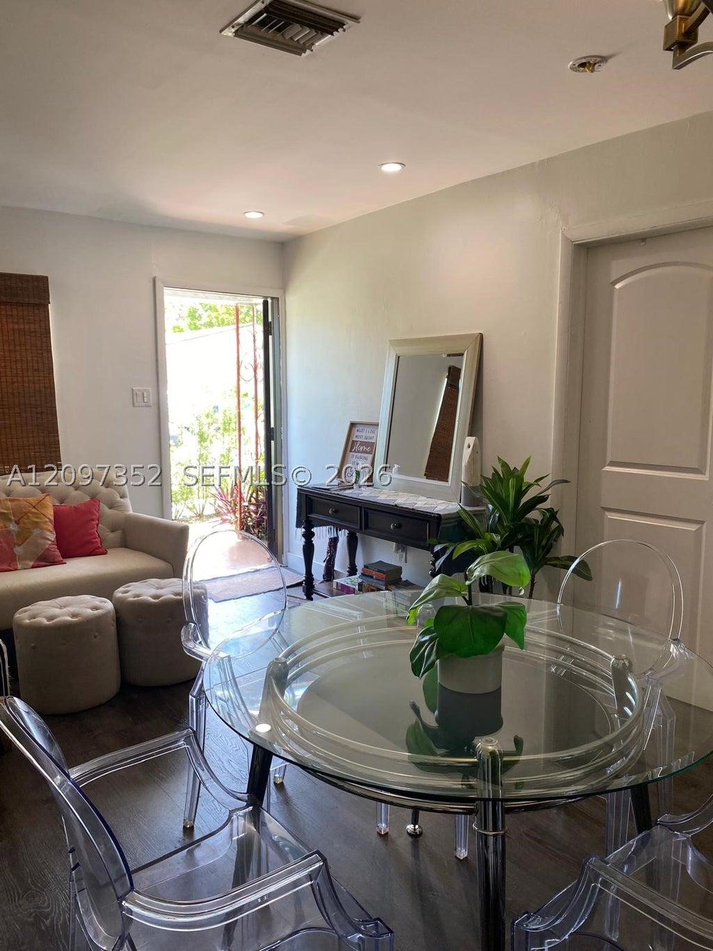 Photo of 206 SW 2nd Ter, Dania Beach, FL 33004 (MLS # A12097352)