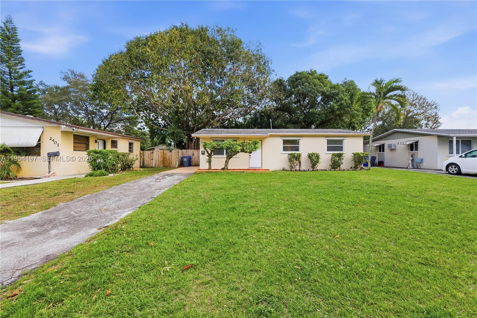 SUNSHINE PARK ESTATES ADD - Residential