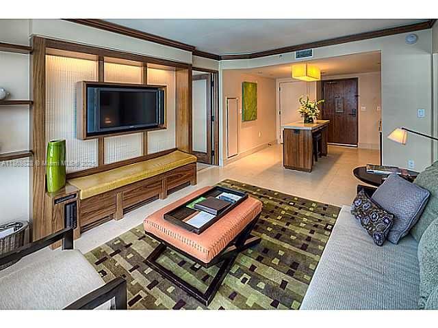 CENTRAL CARILLON BEACH CO - Residential Lease