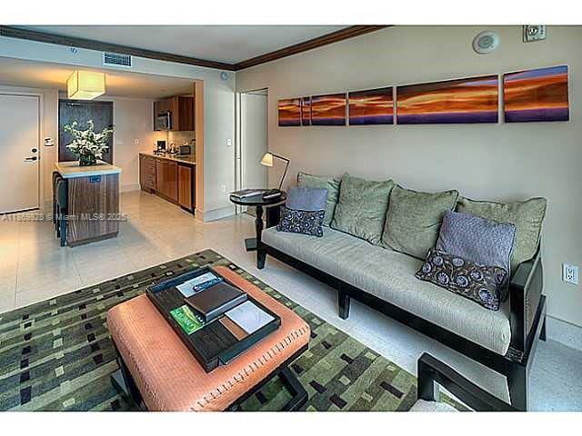 CENTRAL CARILLON BEACH CO - Residential Lease