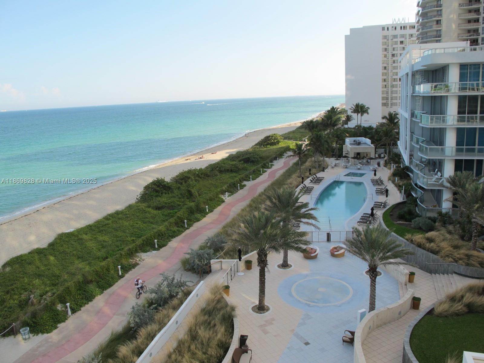 6801 Collins Ave 309
